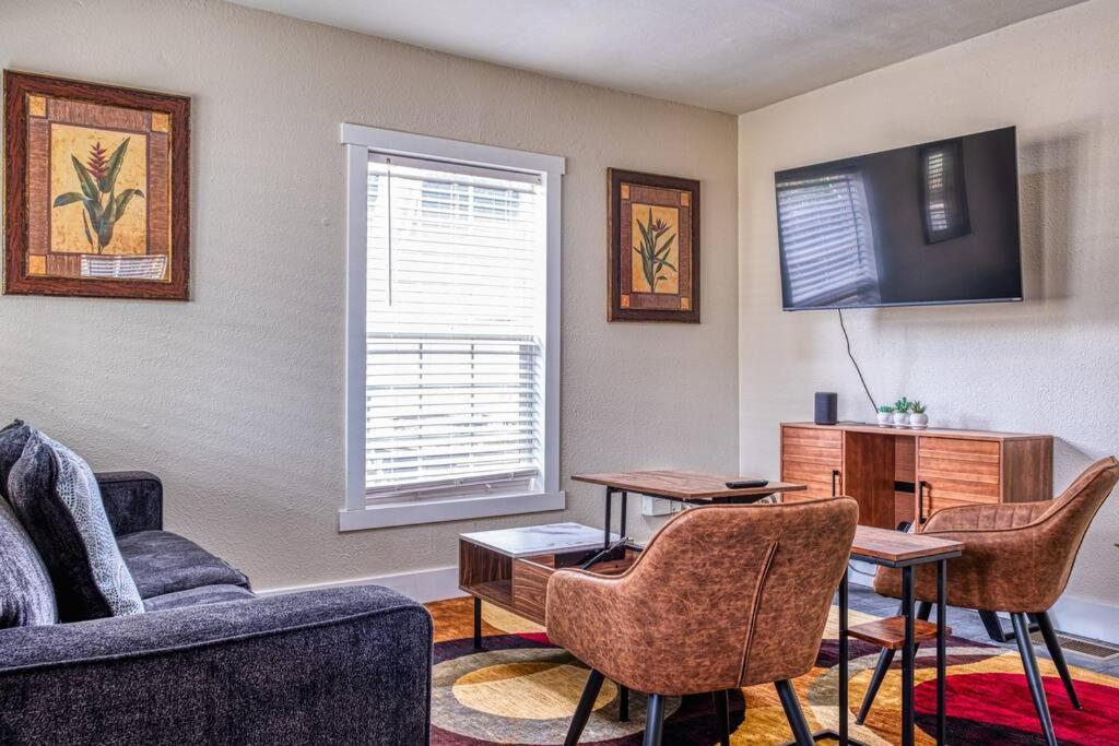 4br Victorian Walk To Uc Davis & Shriner Med Cen * Sacramento